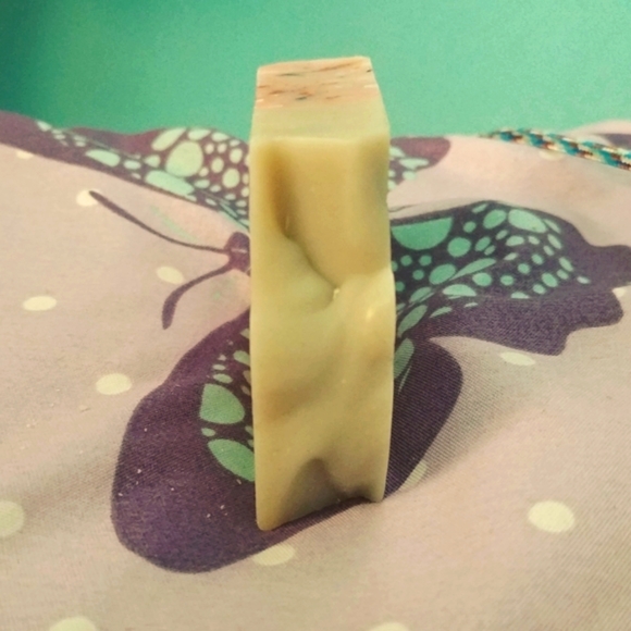 Hand Made Soap - Picture 4 of 9